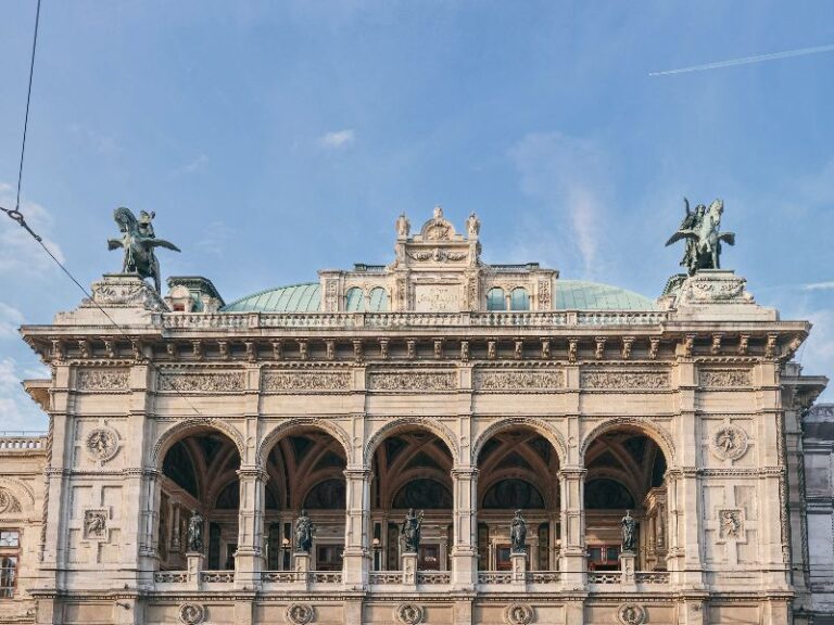 vienne opera house
